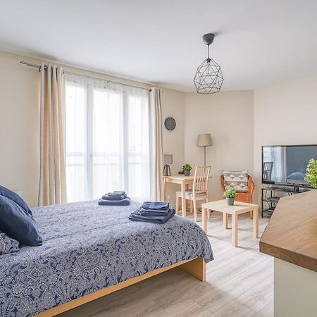 Logement Noah Courcouronnes Eksteriør bilde